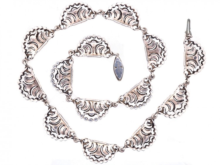 Art Deco Silver & Marcasite Articulated Collar