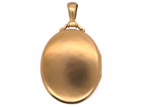 Victorian 18ct Gold Oval Locket With Flowers in a Vase Motif