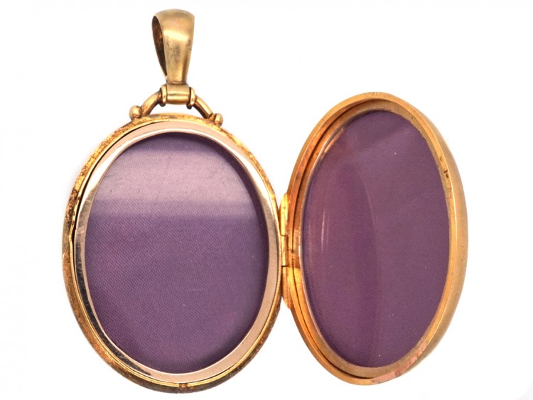 Victorian 18ct Gold Oval Locket With Flowers in a Vase Motif