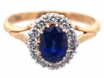 18ct Gold, Sapphire & Diamond Oval Cluster Ring