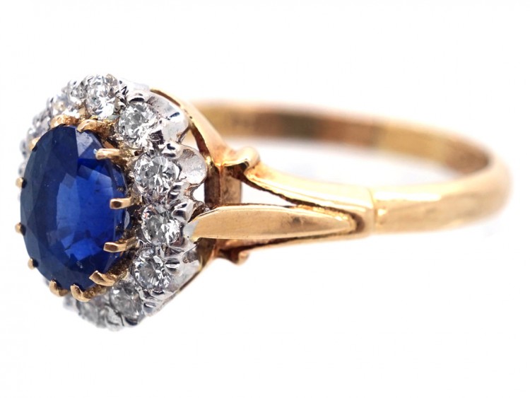 18ct Gold, Sapphire & Diamond Oval Cluster Ring