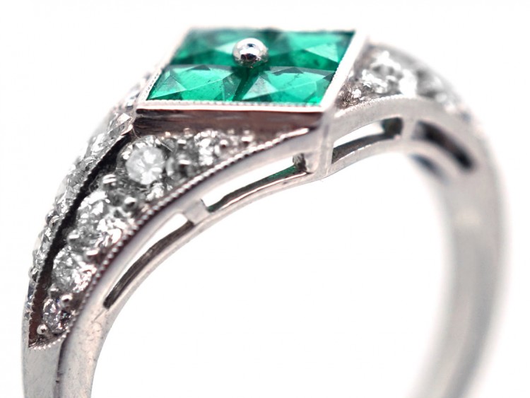 Platinum, Emerald & Diamond, Diamond Shaped Ring