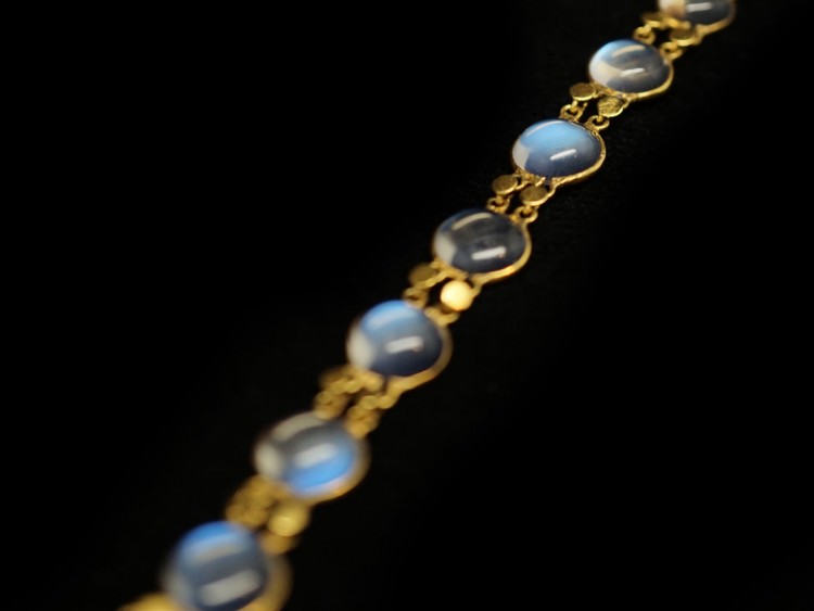 Edwardian 15ct Gold Moonstone Festoon Necklace