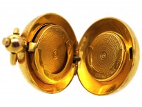 Edwardian 9ct Gold Sovereign Case Pendant