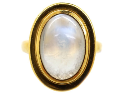 Oval 18ct Gold Moonstone Ring