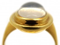 Oval 18ct Gold Moonstone Ring