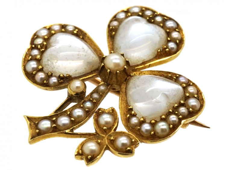 Edwardian 15ct Gold Three Leaf Clover Moonstone ​& Split Pearl Brooch