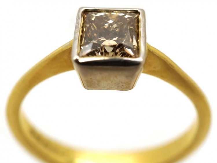18ct Gold Rectangular Cognac Diamond Ring