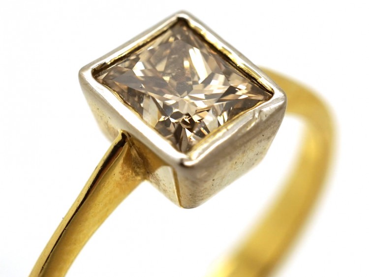 18ct Gold Rectangular Cognac Diamond Ring