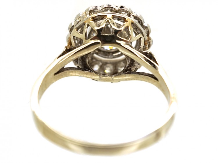 18ct White Gold Diamond Daisy Cluster Ring