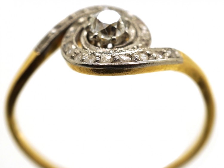 Art Nouveau 18ct Gold & Diamond Twist Ring