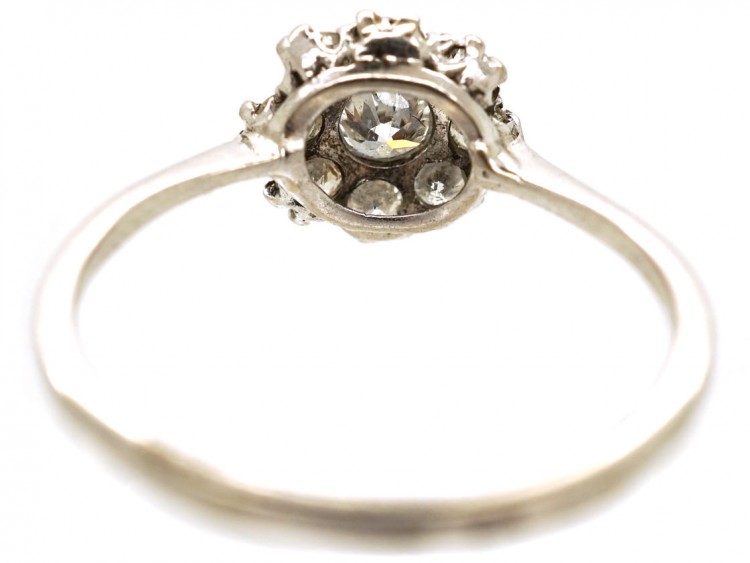 18ct White Gold & Diamond Cluster Ring