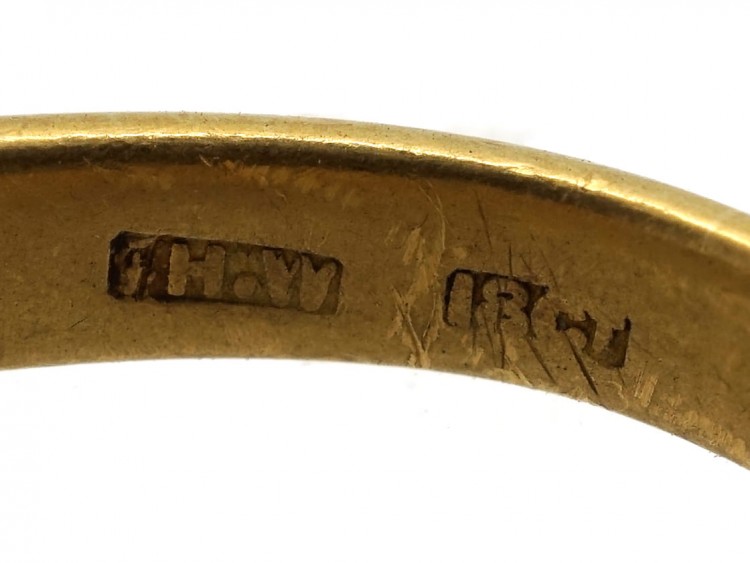 Victorian 18ct Gold Signet Ring of a Unicorn