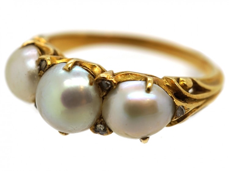 Victorian 18ct Gold & Natural Pearl Ring
