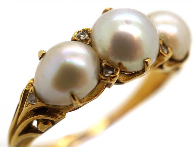 Victorian 18ct Gold & Natural Pearl Ring
