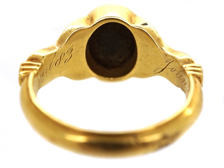 Georgian 18ct Gold Mourning Ring With Hardstone Urn