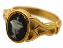 Georgian 18ct Gold Mourning Ring With Hardstone Urn
