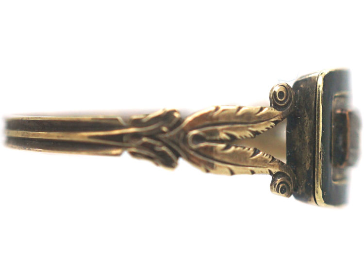 Georgian 9ct Gold & Black Enamel Memorial Ring