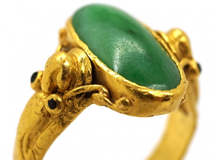 24ct Gold & Jadeite Ring