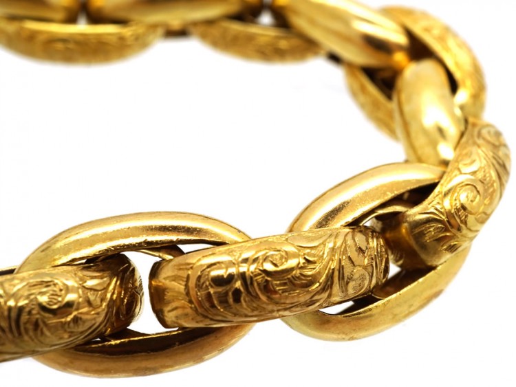 15ct Gold Bracelet With Cabochon Garnet Padlock