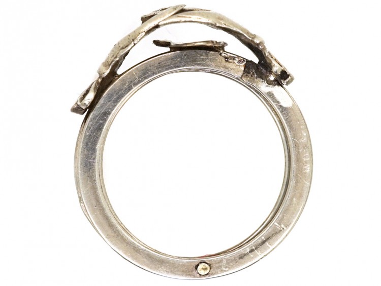 Silver Clasped Hands Opening Fede Ring