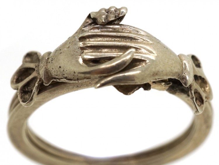 Silver Clasped Hands Opening Fede Ring