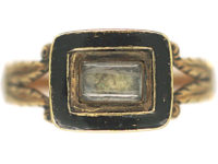 Georgian 9ct Gold & Black Enamel Memorial Ring
