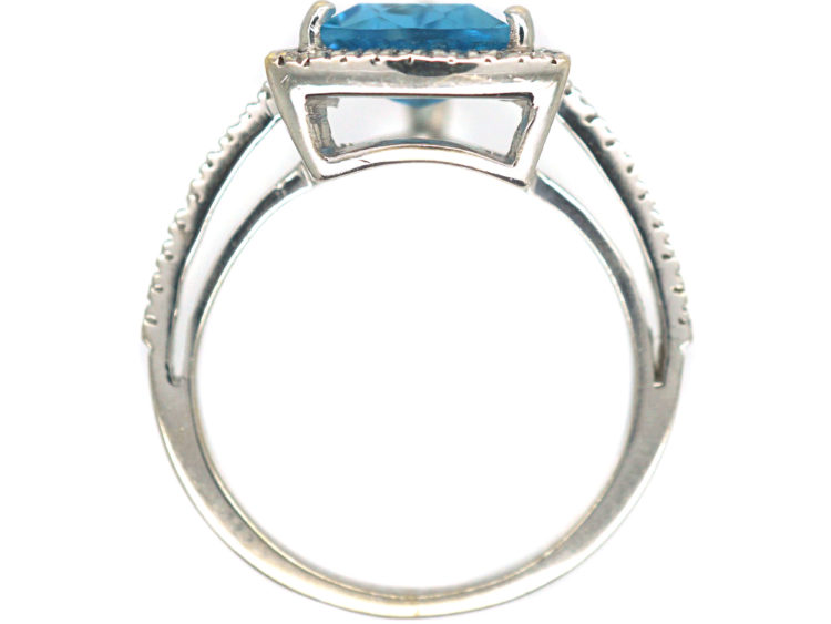18ct White Gold Triangular Zircon & Diamond Ring