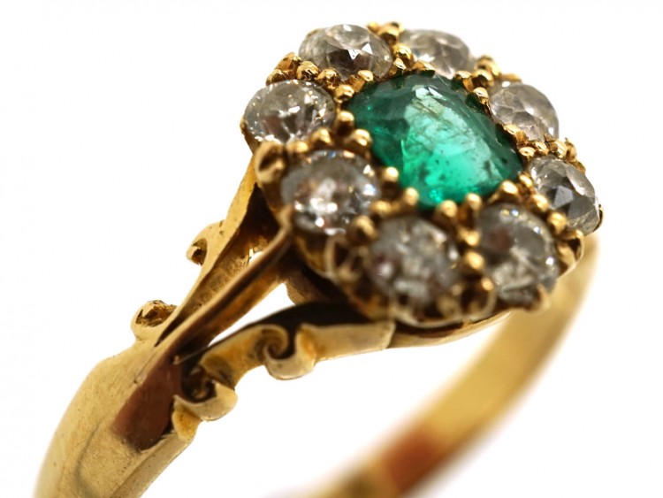 Edwardian 18ct Gold, Emerald & Diamond Cluster Ring