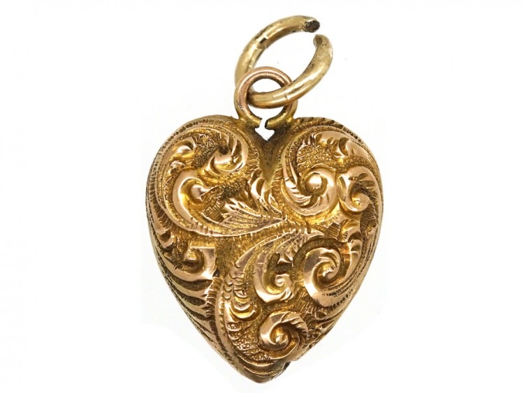 Victorian 9ct Gold Ornate Gold Heart Pendant