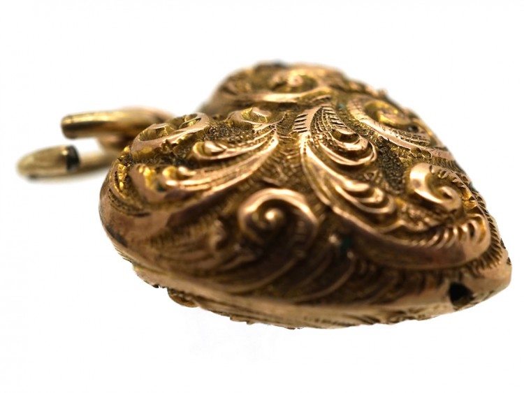Victorian 9ct Gold Ornate Gold Heart Pendant
