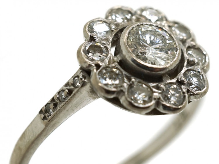 Edwardian 18ct White Gold & Diamond Cluster Ring