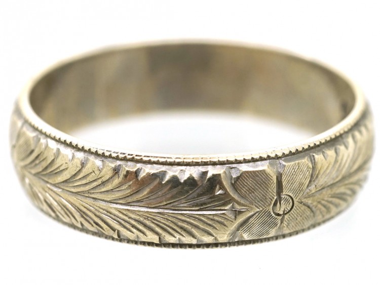 9ct White Gold Engraved Wedding Band