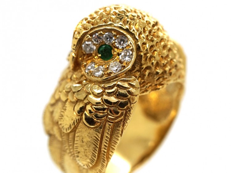 18ct Gold Owl Ring Set With Emeralds & Diamonds