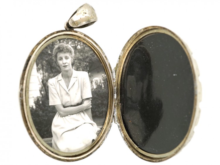 Victorian Silver Basket of Flowers Design Oval Locket