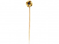 Edwardian 15ct Gold Knot Stick Pin Set With a Sapphire