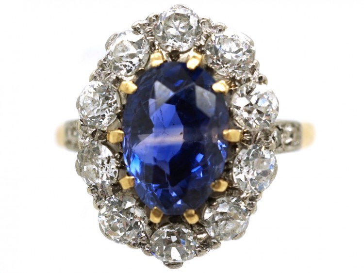 18ct Gold & Platinum, Sapphire & Diamond Oval Cluster Ring