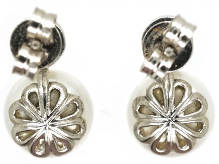 18ct White Gold Pearl & Diamond Earrings