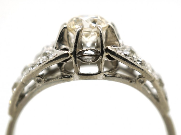 Art Deco Platinum & Diamond Ring