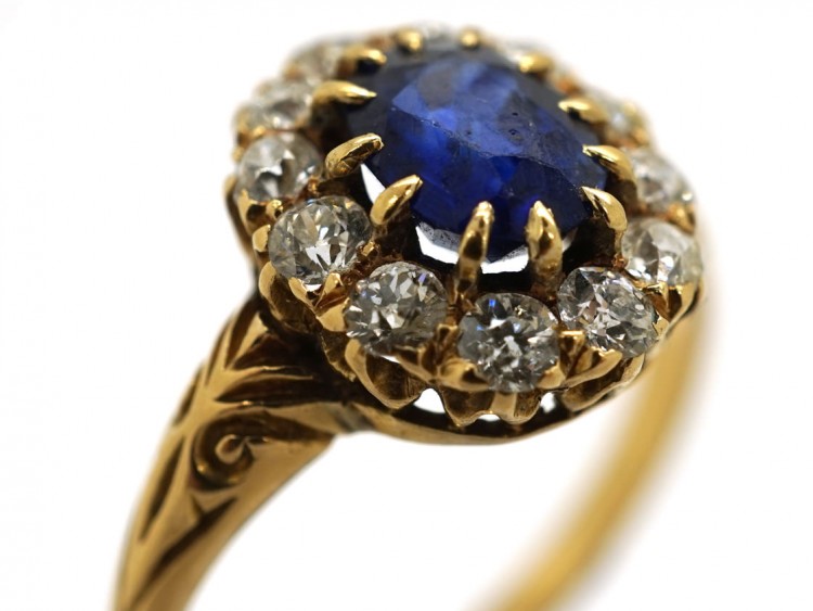 Edwardian 18ct Gold, Sapphire & Diamond Oval Cluster Ring