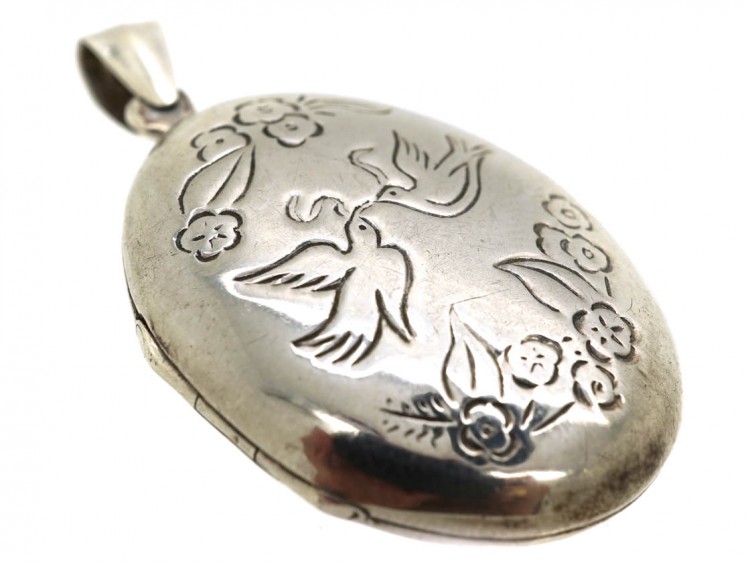 Two Doves Silver Locket