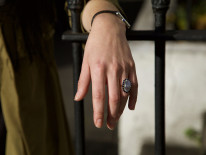 18ct Gold Large Moonstone & Sapphire Ring
