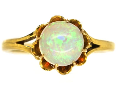 Edwardian 18ct Gold & Opal Cabochon Ring