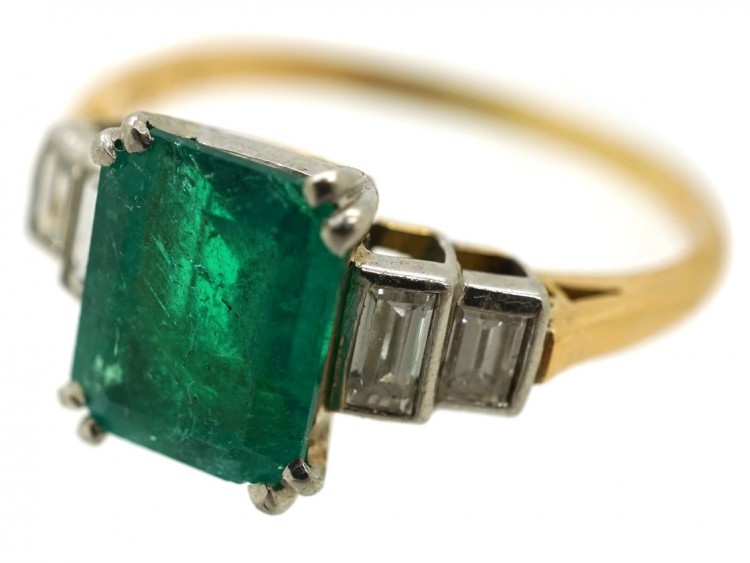 Art Deco Emerald & Diamond Ring