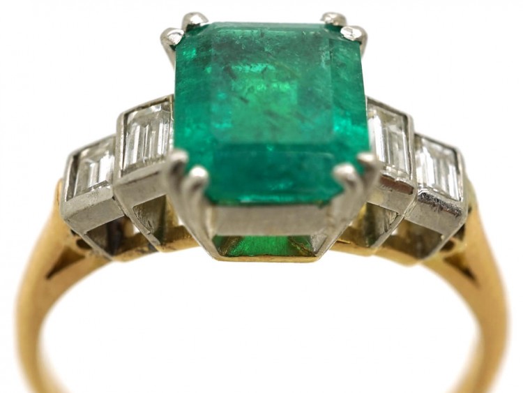 Art Deco Emerald & Diamond Ring