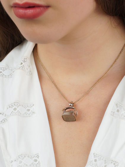 Georgian Gold Cased Seal With Grey Chalcedony Base with M L Monogram