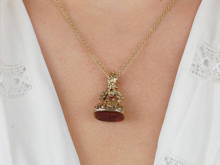 Georgian Gold Cased Seal with Carnelian Base