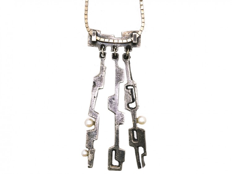 1960s Silver & Pearl Pendant on Silver Chain