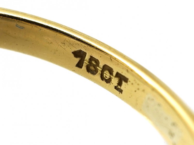 Victorian 18ct Gold & Diamond Boat Shaped Ring