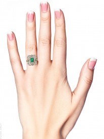 Art Deco Platinum, Emerald & Diamond Rectangular Ring